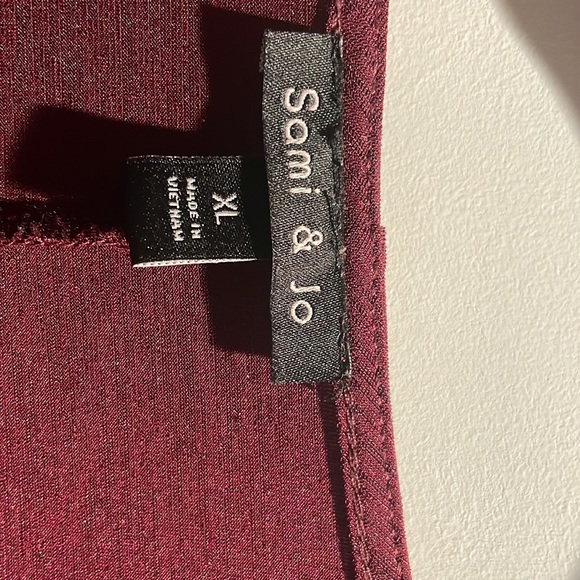 Maroon women’s Blouse - Picture 3 of 6